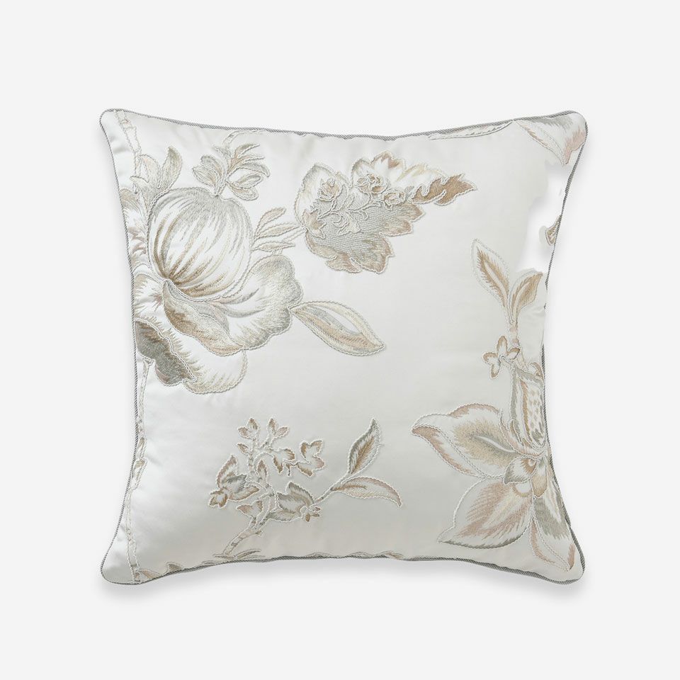 表面／カラー：シルバー／45cm×45cm／クッション中材は別売