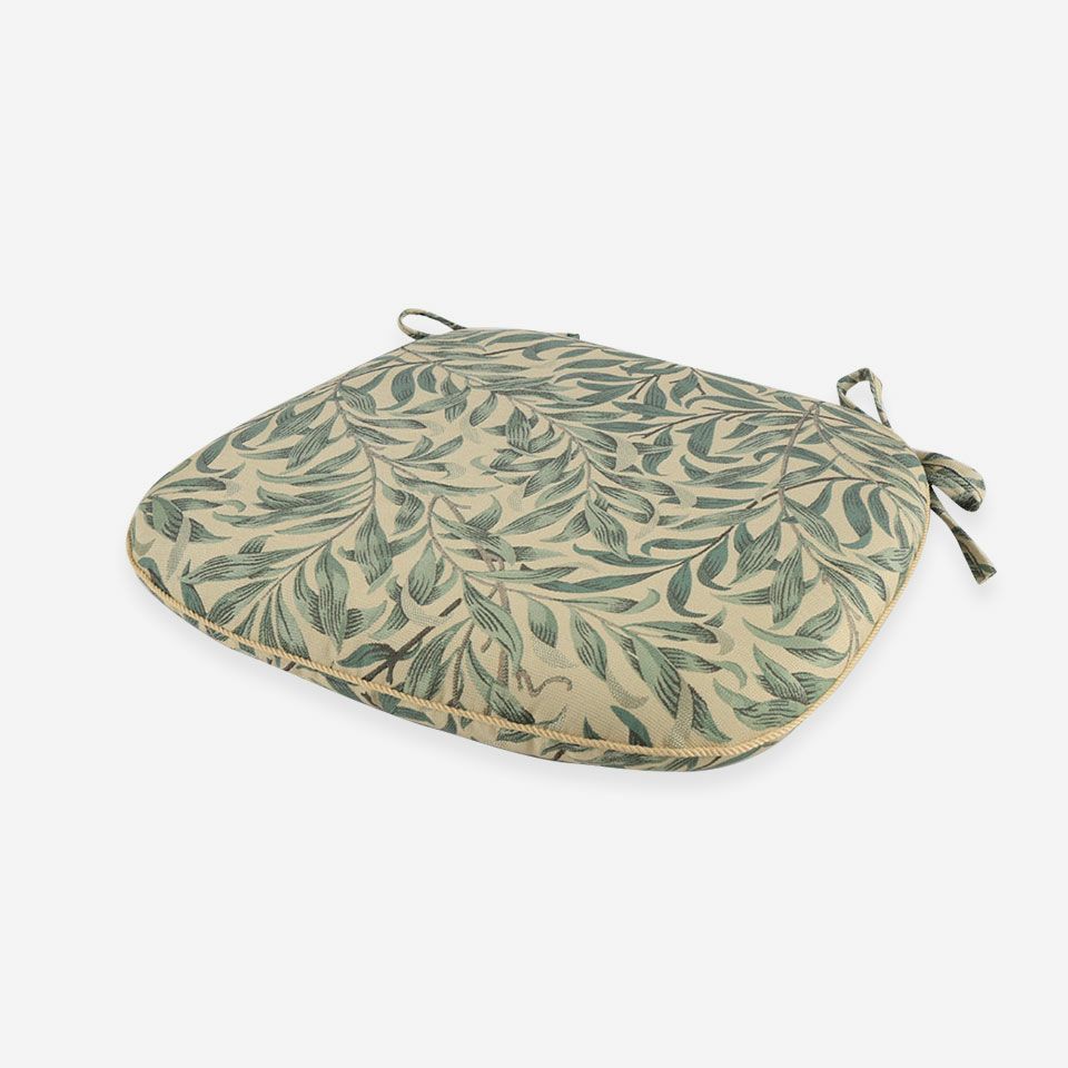 表面／カラー：グリーン／48cm×45cm／柳の枝の流れと、細長い柳の葉で全面が埋め尽くされています