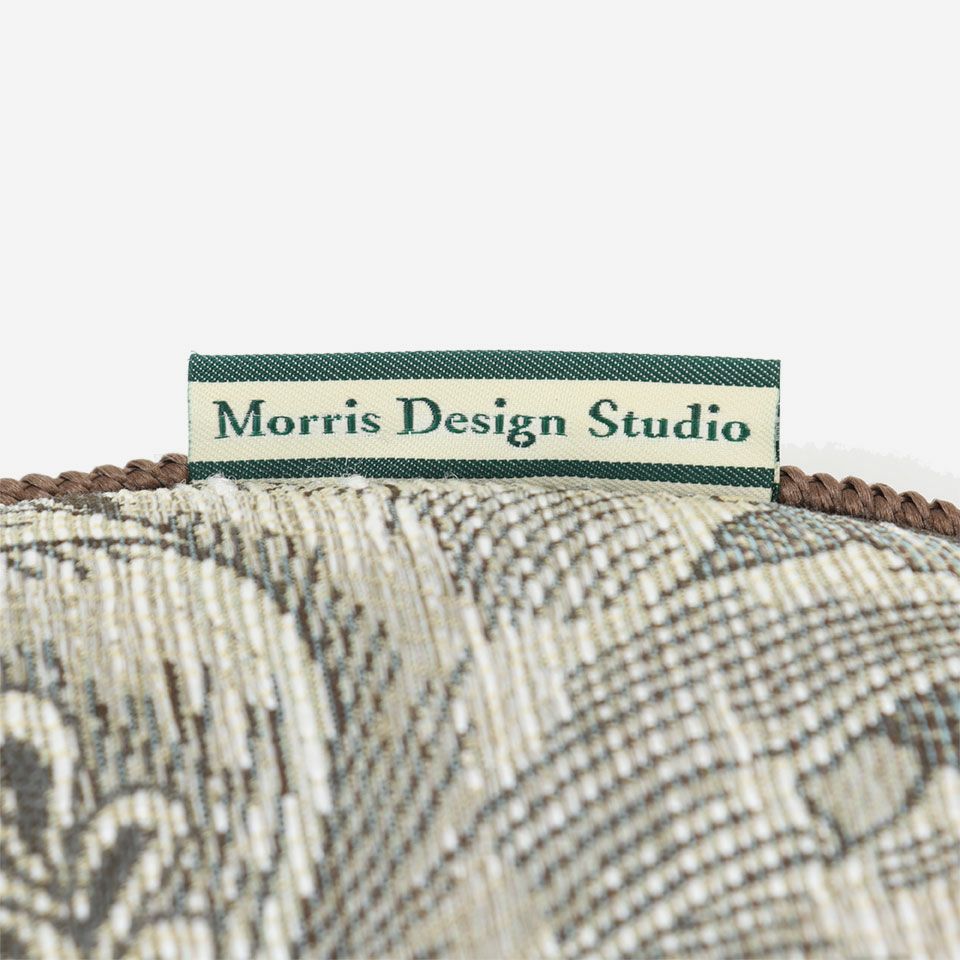 「Morris Design Studio」のブランドタグが付いています