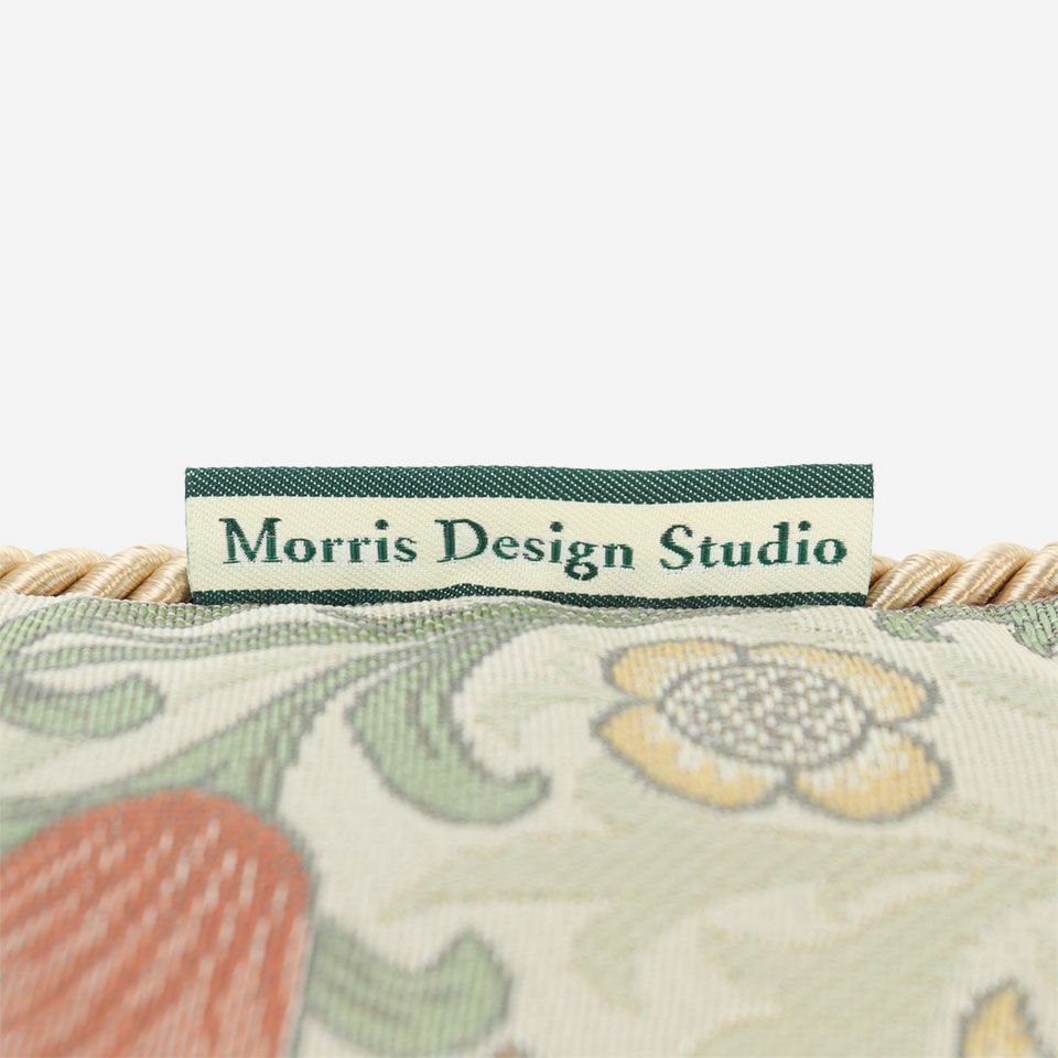 「Morris Design Studio」のブランドタグが付いています