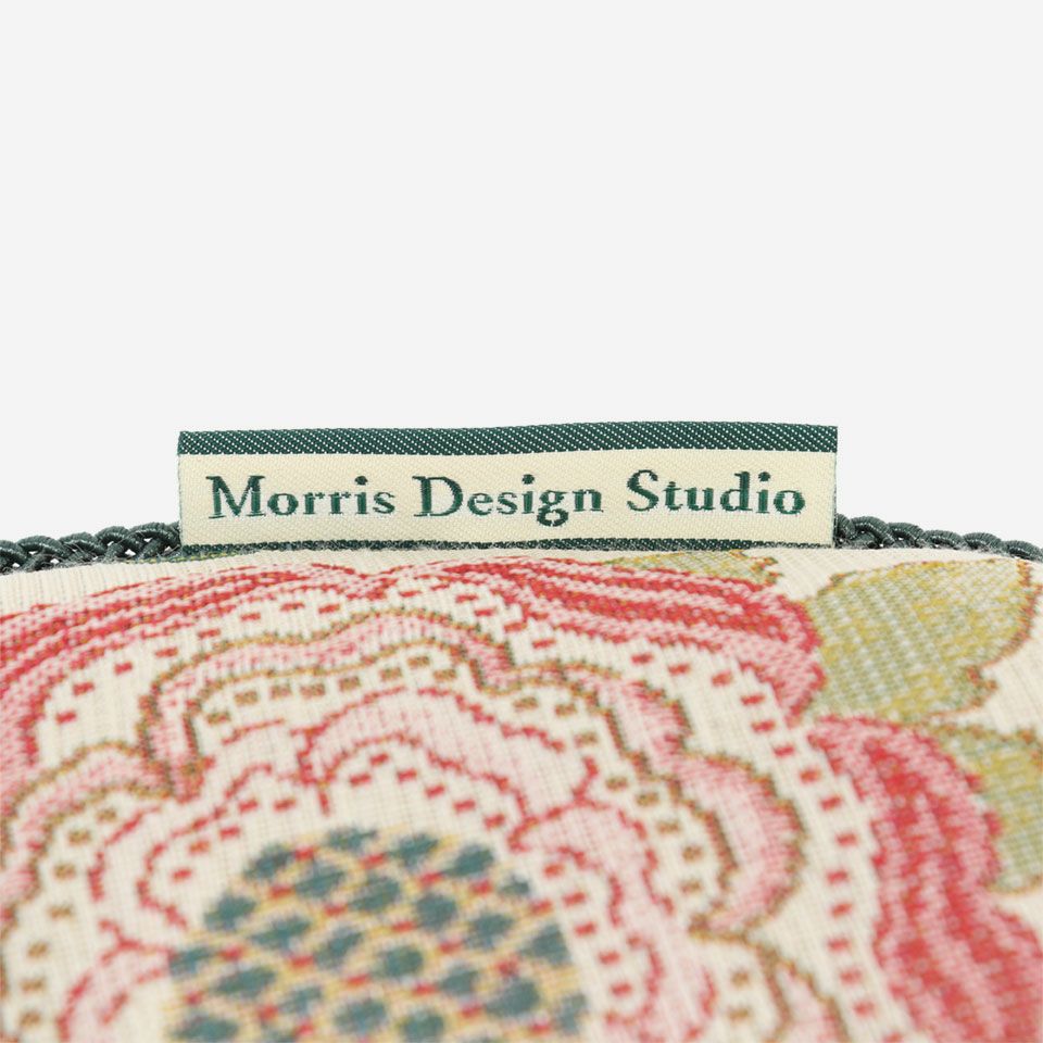 「Morris Design Studio」のブランドタグが付いています