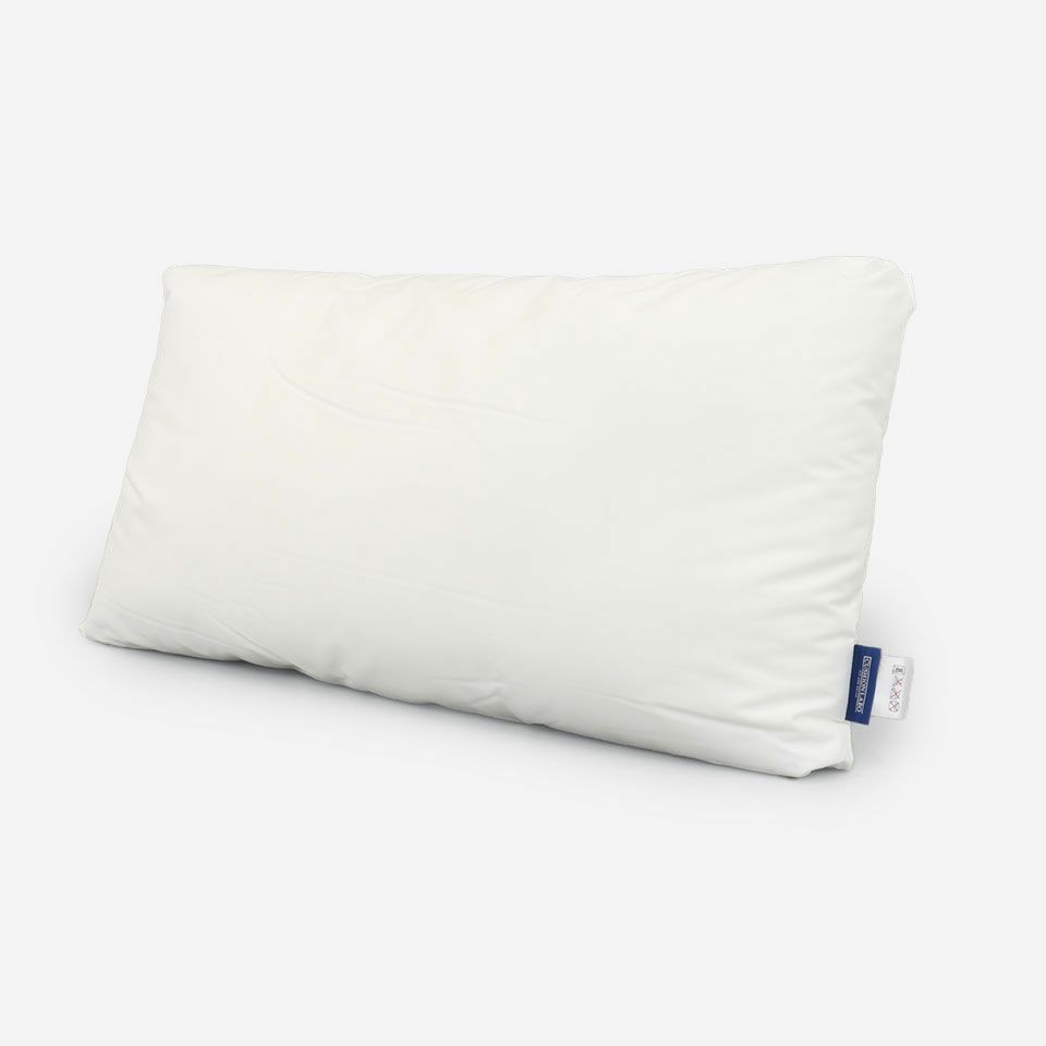 クッションカバーの中に入れる高機能中材です／30cm×55cm