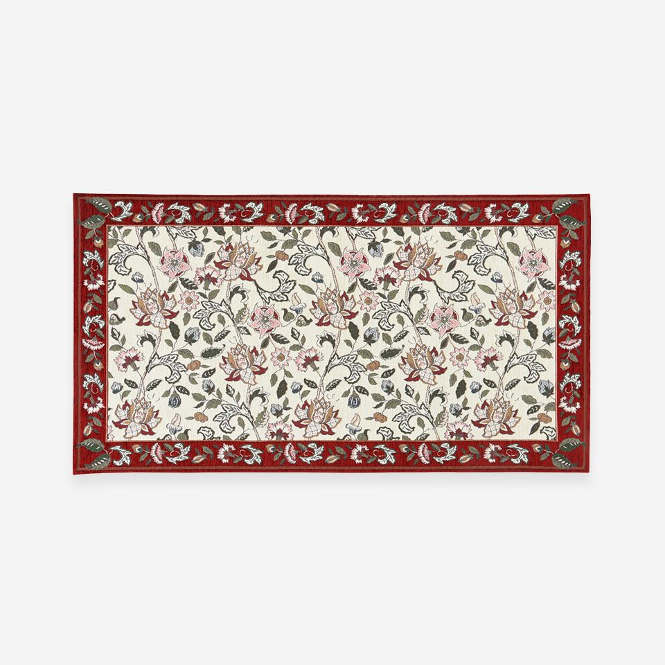 表面／カラー：レッド／約68cm×125cm