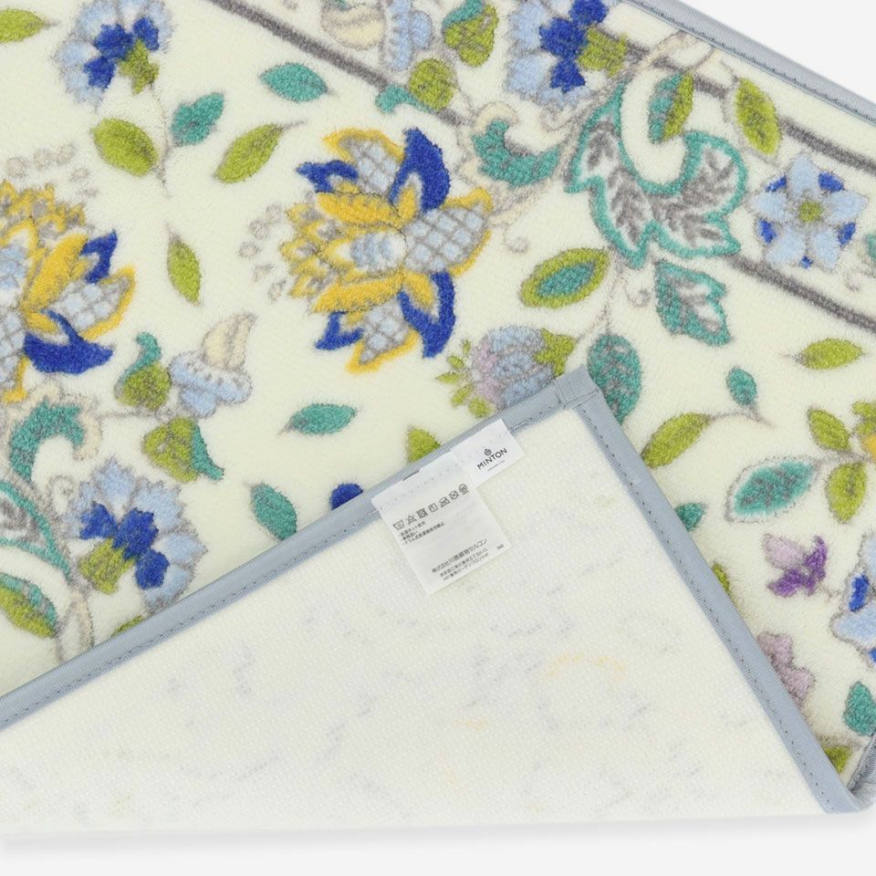 裏面は滑り止め加工が施されています