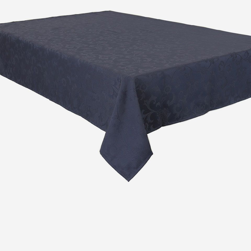 ハドンホール柄を唐草模様に着想を得てアレンジしたデザイン、ジャカードの織り柄が美しいテーブルクロスです：ダークブルー