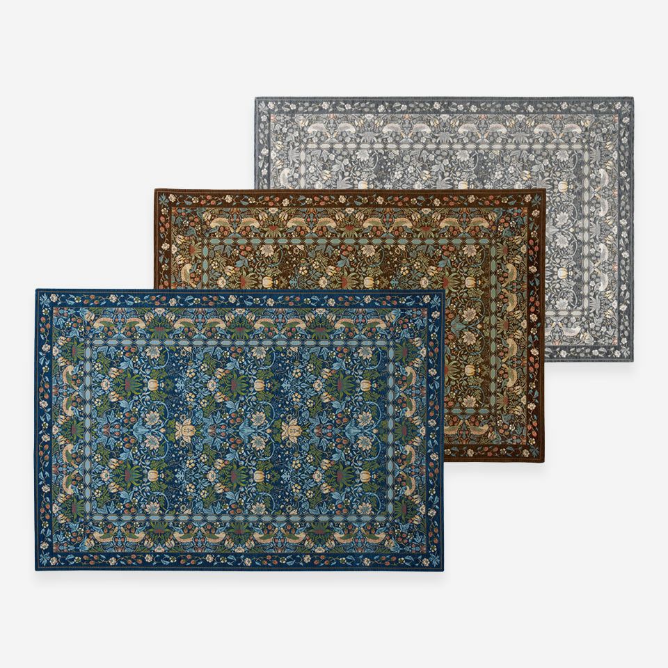 ブルー・ブラウン・ダークグレーの3色で展開しています