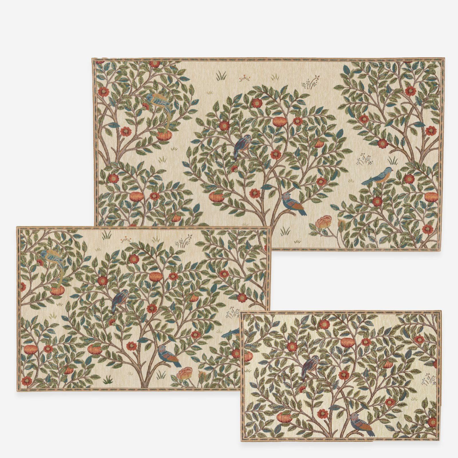 3サイズでの展開、柄のバランスを考え、全てのサイズで柄の大きさは異なっております