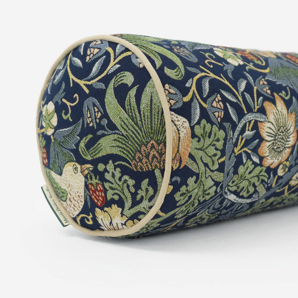 ベージュ色のパイピングをつけています／カラー：ブルー