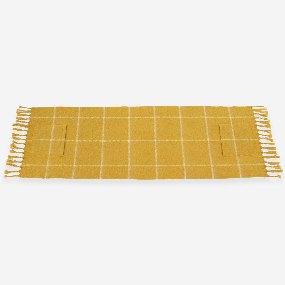 表面／カラー：イエロー／約60×180cm