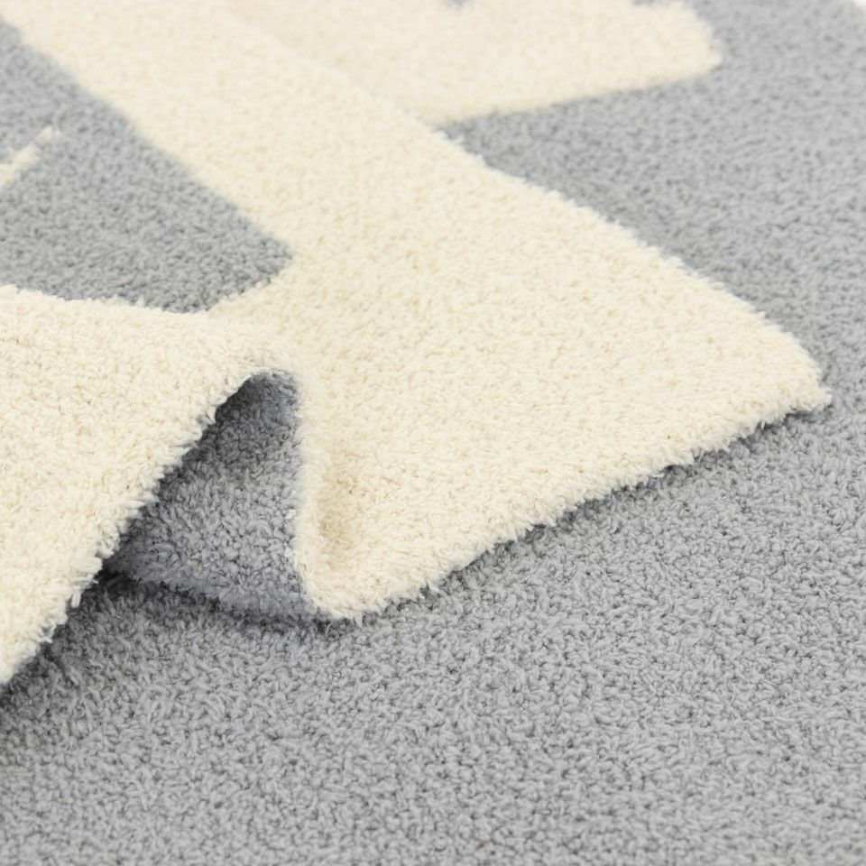 マシュマロのようにフワフワで弾力のある素材で、ご家庭でお洗濯もできて安心です