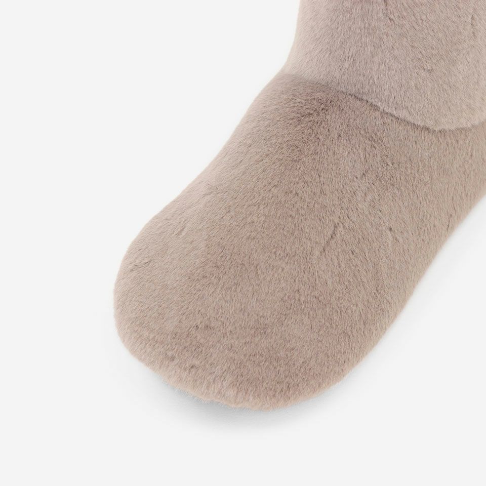 無地の為、年齢性別問わず使いやすいデザインです／カラー：ベージュ