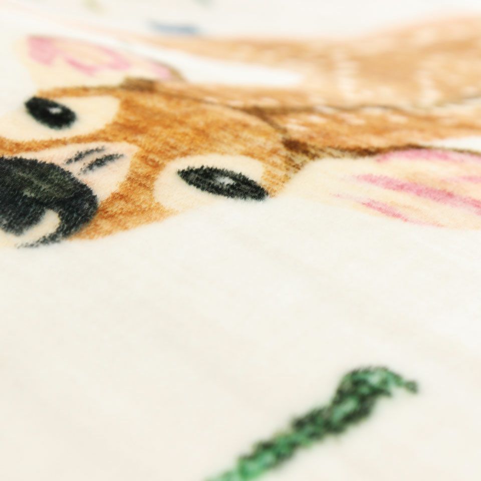 転写プリントは生産工程で汚水を発生しないため地球環境に配慮ができ、かすれたような表現やゆらいだデザインを再現できるのも魅力です