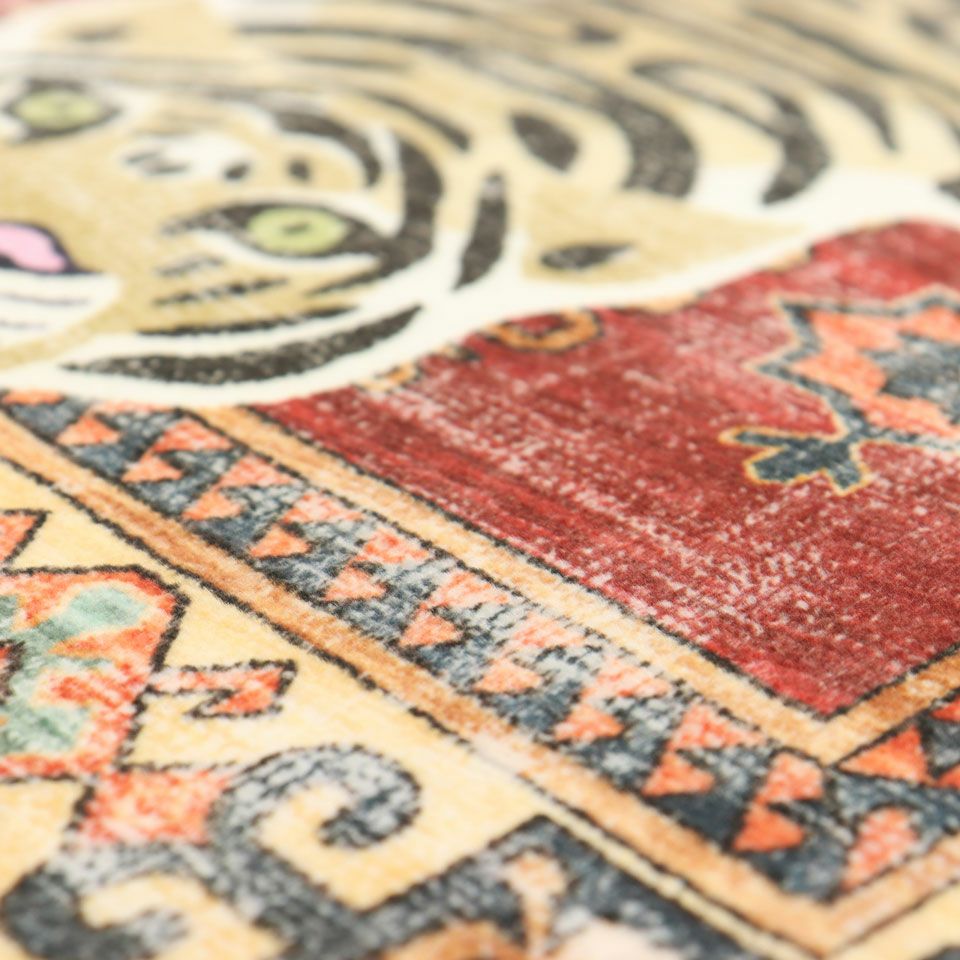 転写プリントは生産工程で汚水を発生しないため地球環境に配慮ができ、かすれたような表現やゆらいだデザインを再現できるのも魅力です