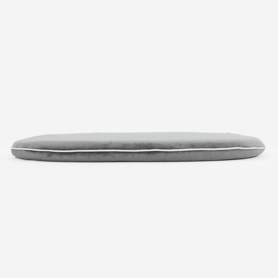 厚み：約2.5cm／カラー：ダークグレー