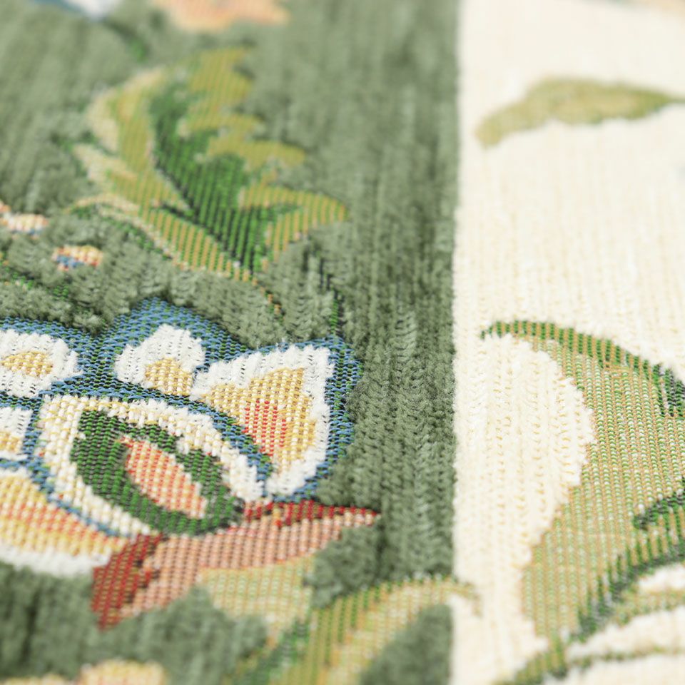 この商品はモール糸（シェニール糸）を使ったゴブラン織です／カラー：グリーン