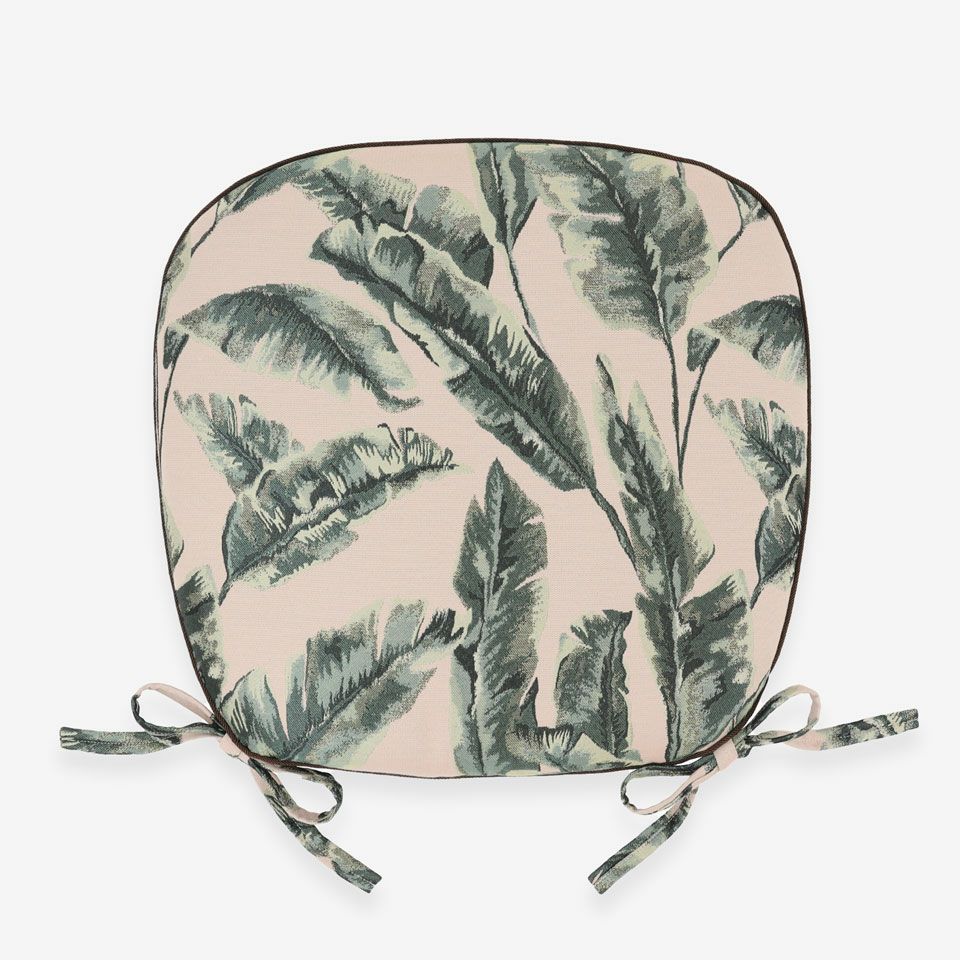 表面／カラー：ベージュ／45cm×43cm／紐付き／カバー取り外し可