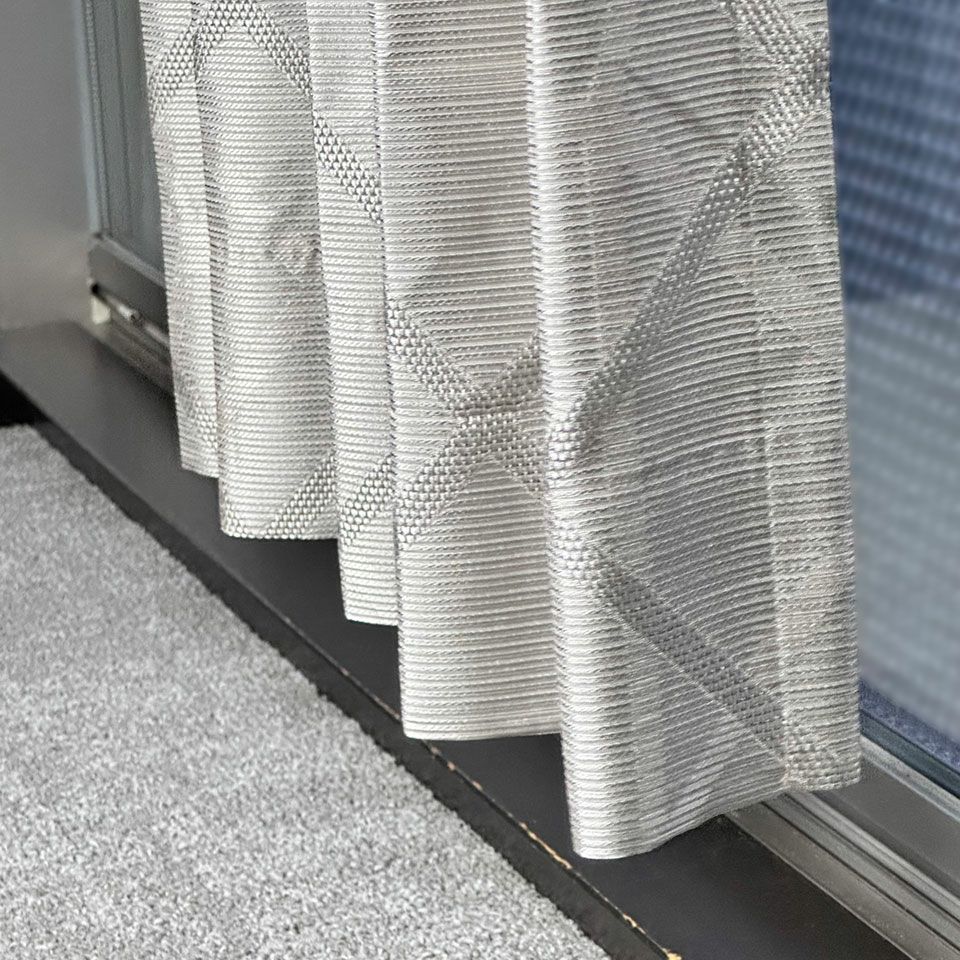 裾仕様は10cm三つ巻です