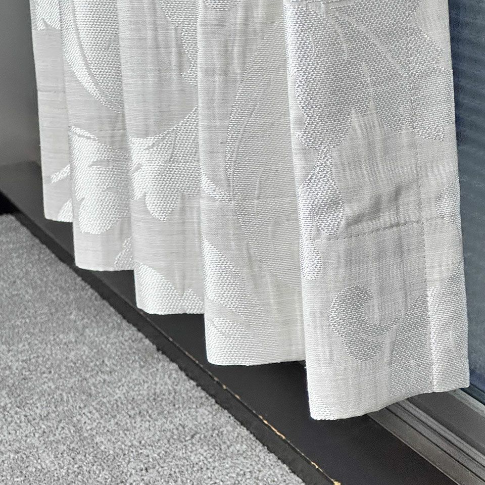 裾仕様は10cm三つ巻です