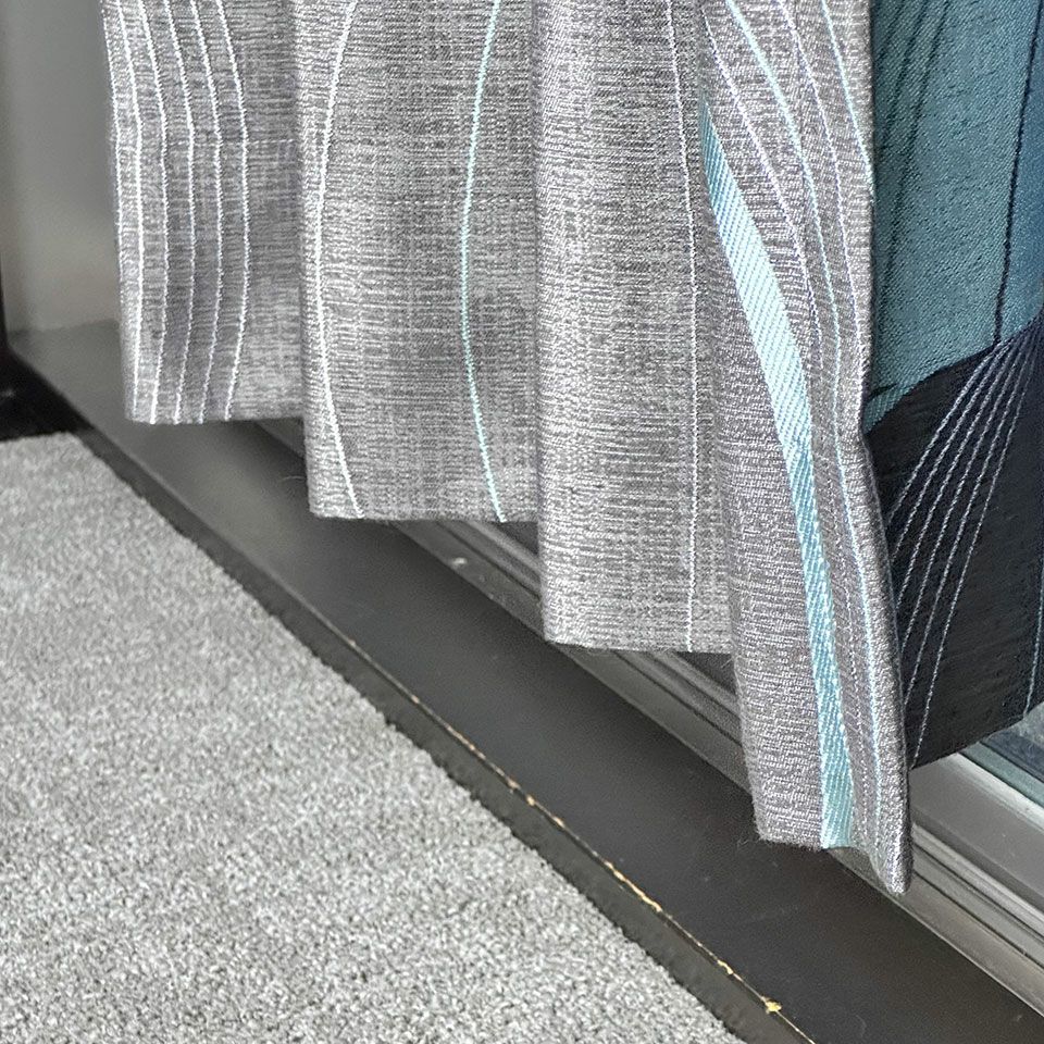 裾仕様は10cm三つ巻です