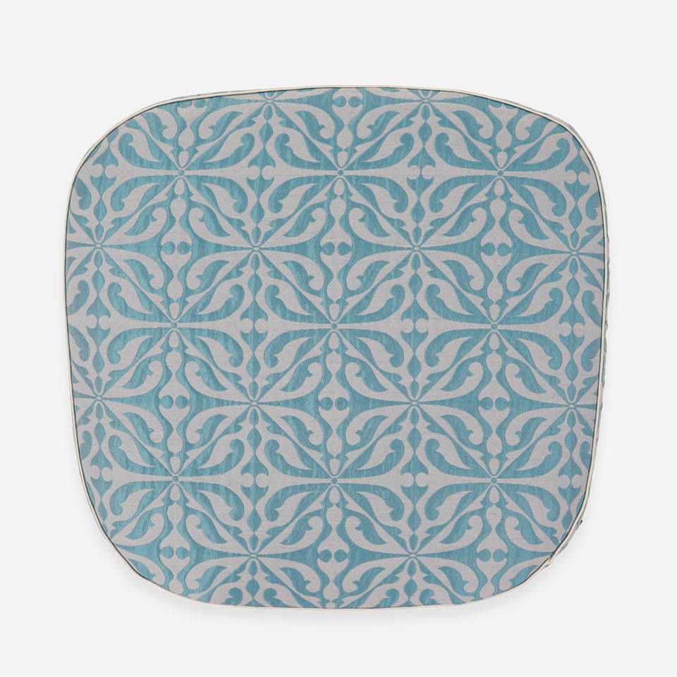 表面／カラー：ブルーグリーン／45cm×43cm／紐無し／カバー取り外し可