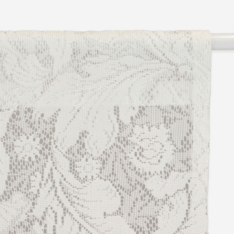 上部は筒縫いになっています  *レース柄が見えやすいように商品背面にグレー色の加工をしていますが、実際の商品にグレー色の裏地等はありません。