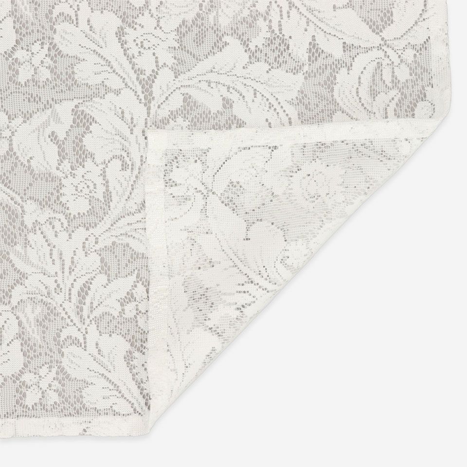 防炎機能があります  *レース柄が見えやすいように商品背面にグレー色の加工をしていますが、実際の商品にグレー色の裏地等はありません。