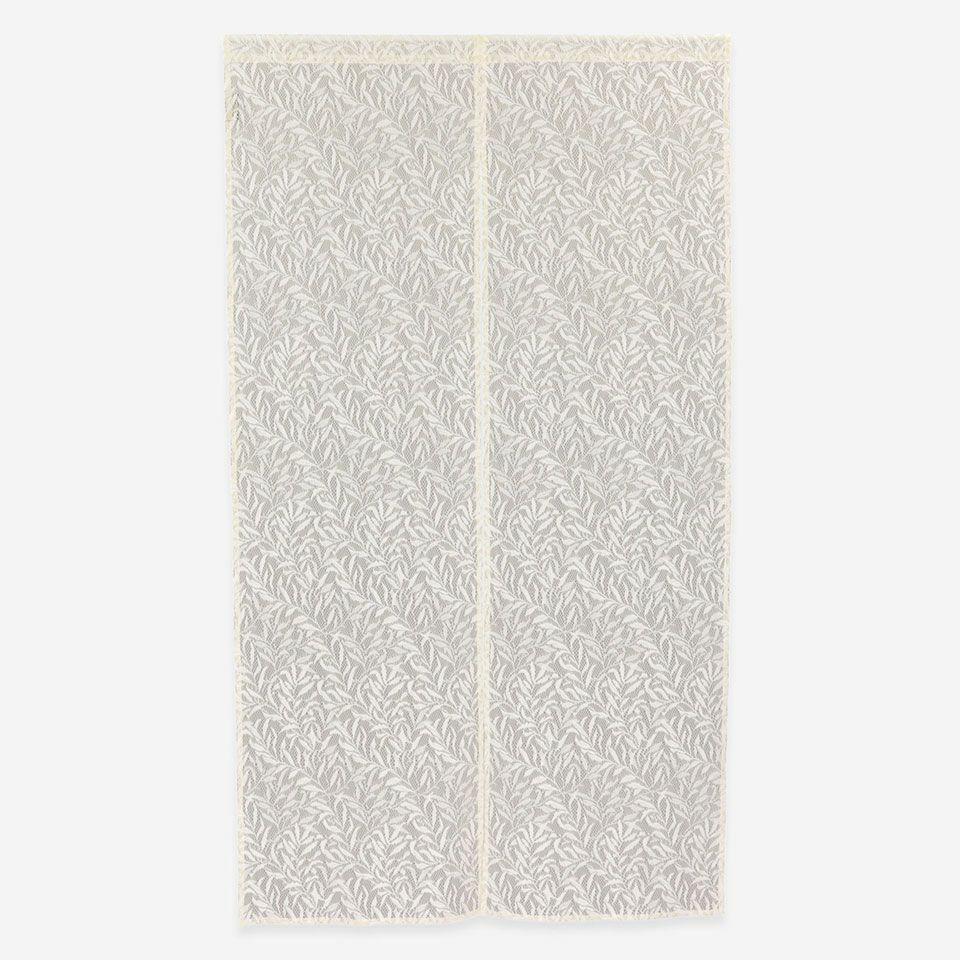 正面画像／カラー：ベージュ／約85cm×150cm  *レース柄が見えやすいように商品背面にグレー色の加工をしていますが、実際の商品にグレー色の裏地等はありません。