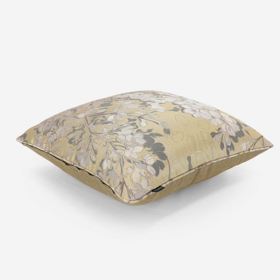 表面と裏面の異なるデザイン／表面共生地のパイピングをつけています／表面カラー：イエロー／裏面カラー：ゴールド