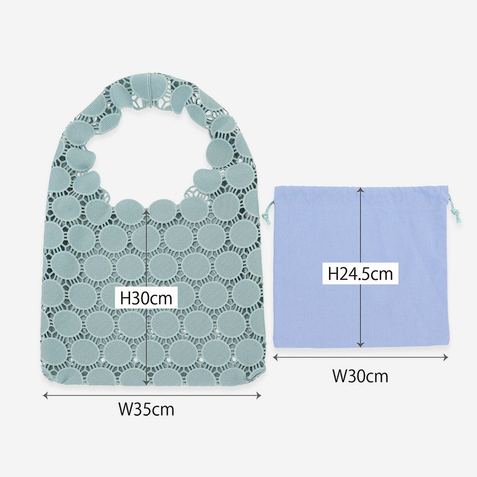 バッグ本体は35cm×30cm、インナーバッグは30cm×24.5cmです