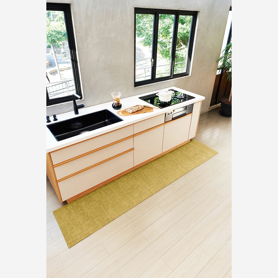 イエロー5枚使用／タイル形状なのでキッチンマットとしても使えます