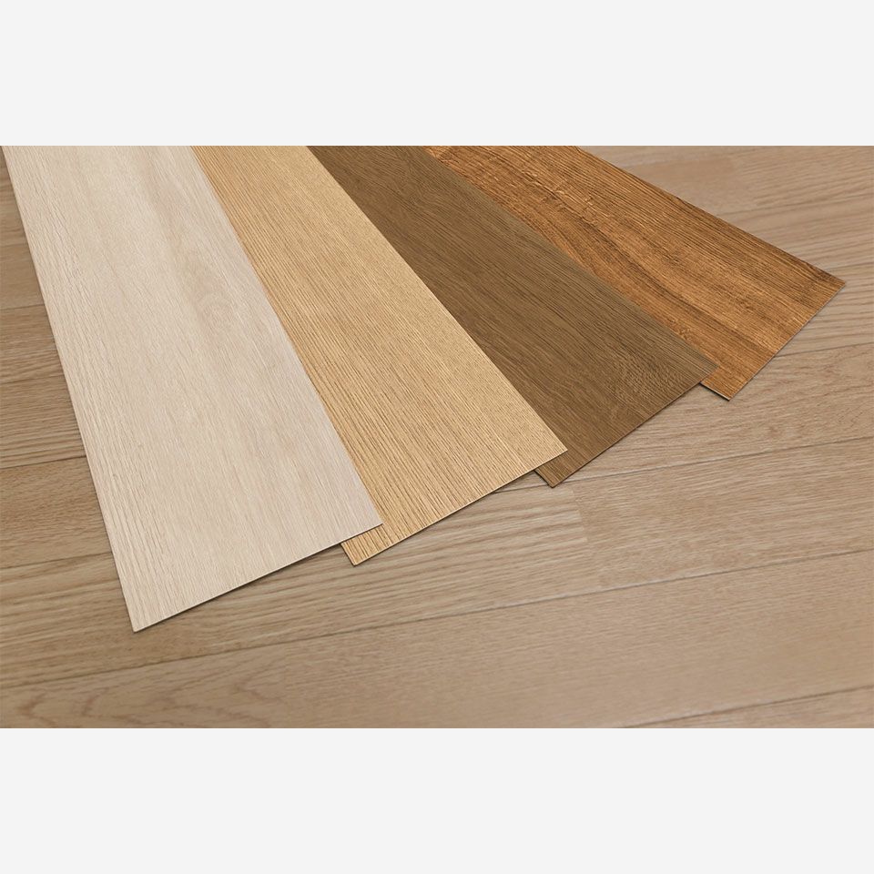 左からソネットオーク・パスカルオーク・イングリッシュブラウンオーク・リクレイムオークの4色展開です