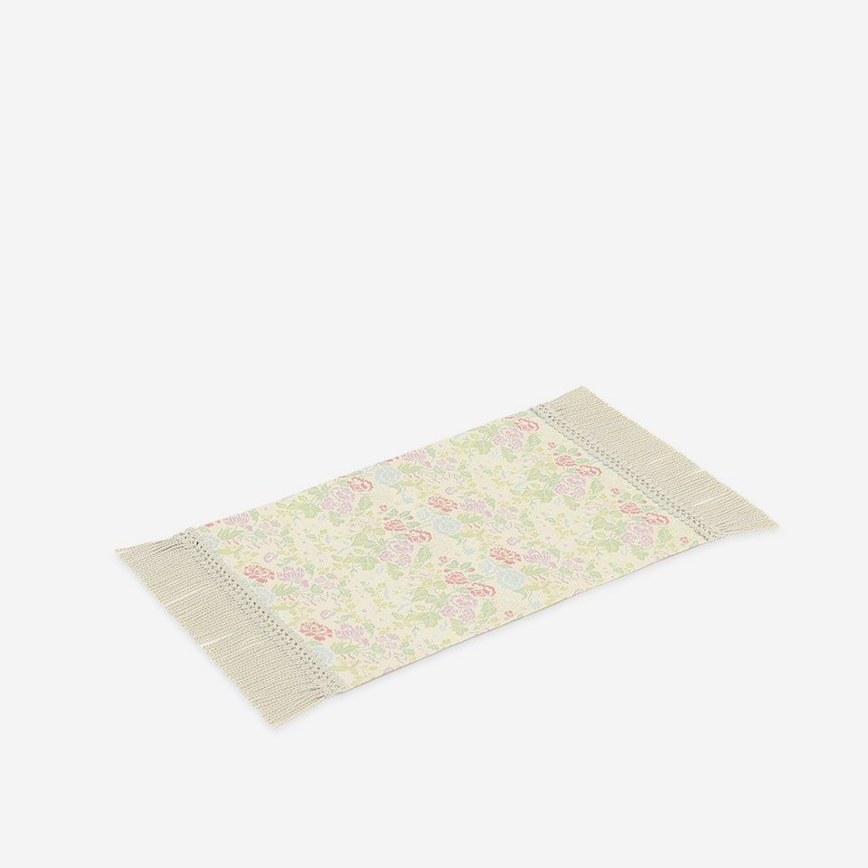 表面／カラー：ホワイトブラウン／28cm×40cm（フリンジ込みサイズ 28cm×54cm）