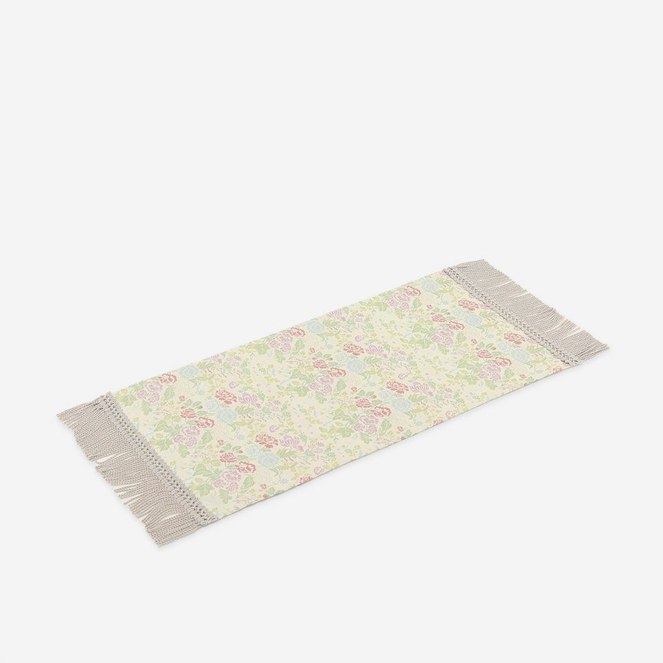 表面／カラー：ホワイトブラウン／28cm×55cm（フリンジ込みサイズ 28cm×69cm）