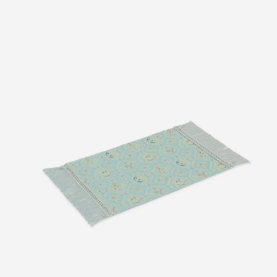 表面／カラー：ブルー／28cm×40cm（フリンジ込みサイズ 28cm×54cm）