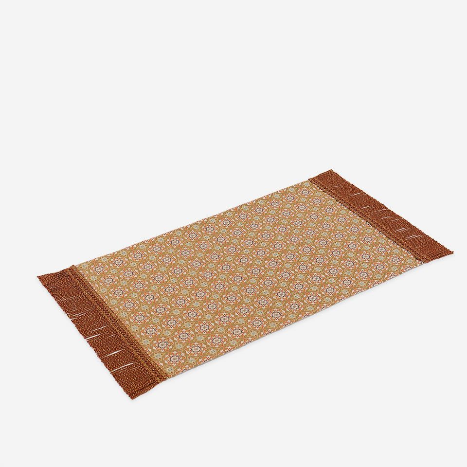 表面／カラー：ブラウン／38cm×60cm（フリンジ込みサイズ 38cm×74cm）