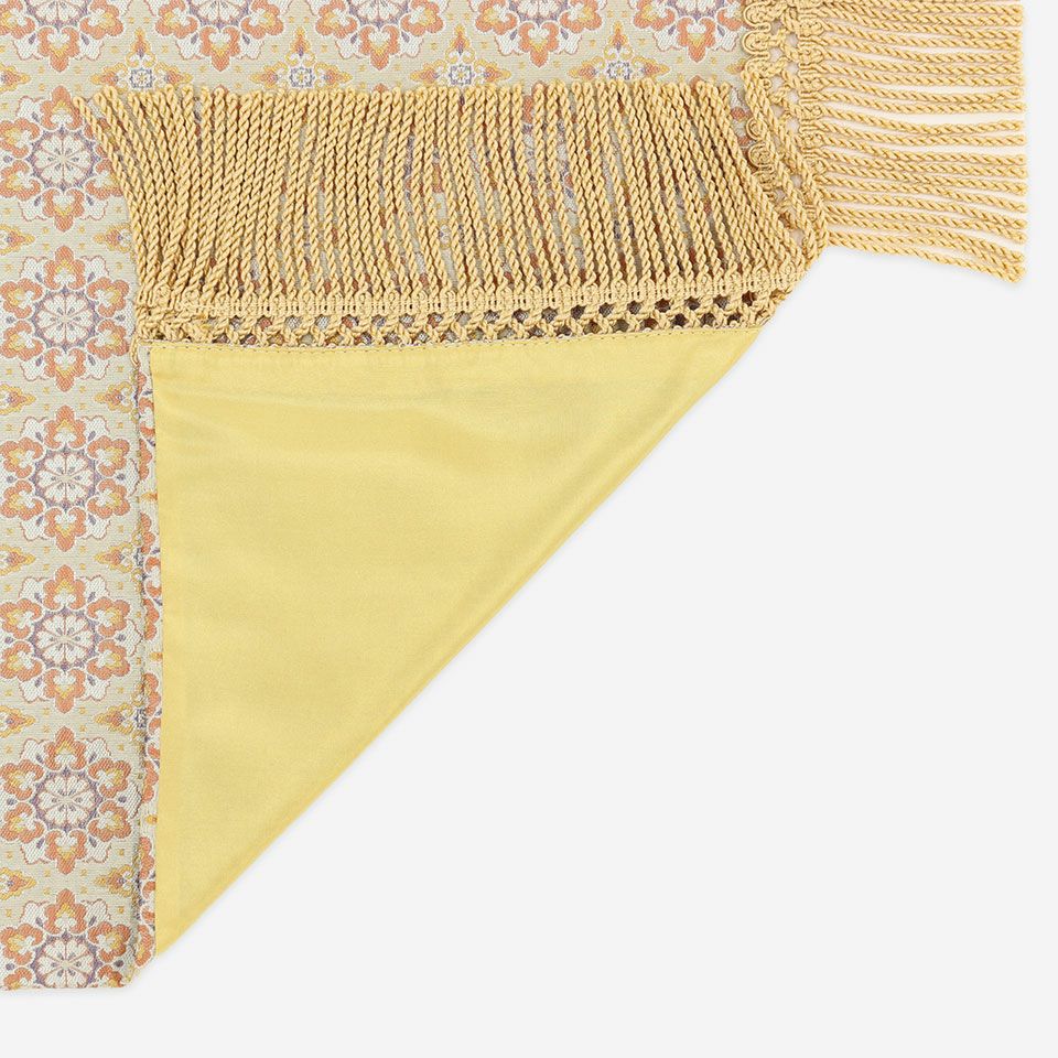 裏面／表面カラー：ベージュ／フリンジに合わせたカラーを使用しております