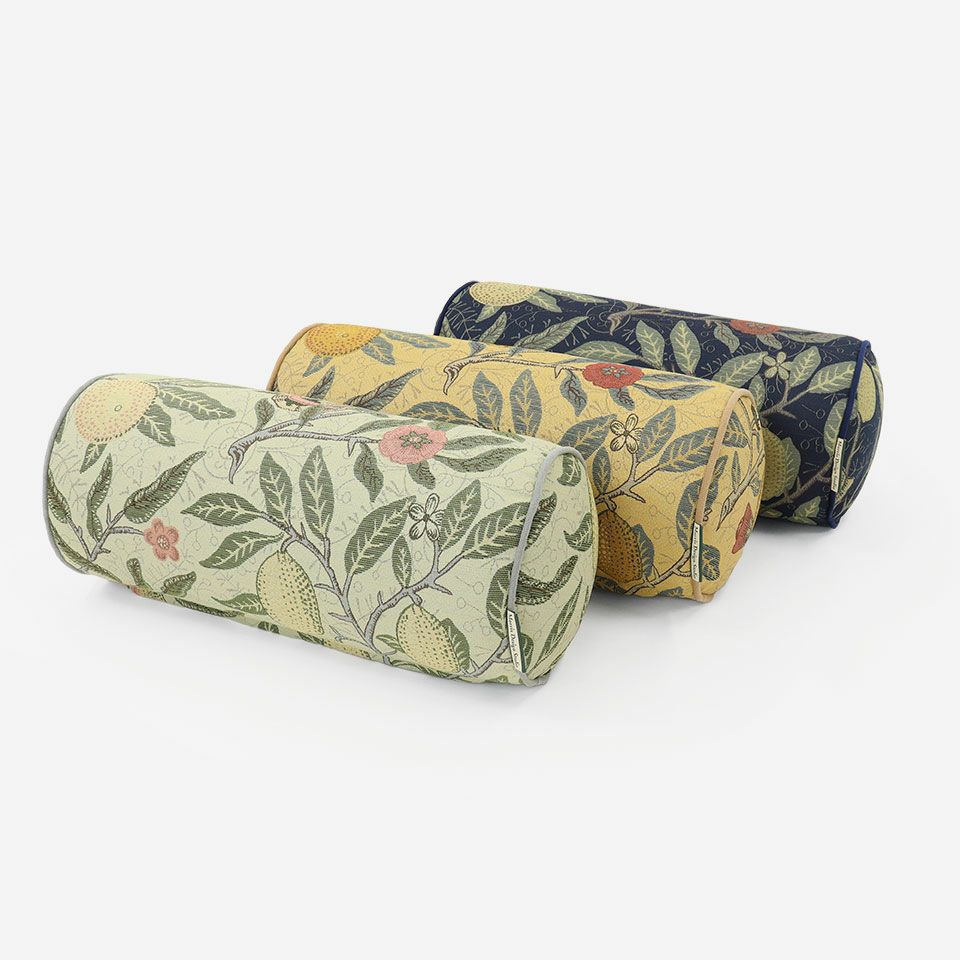 グリーン・イエロー・ダークブルーの3色展開です