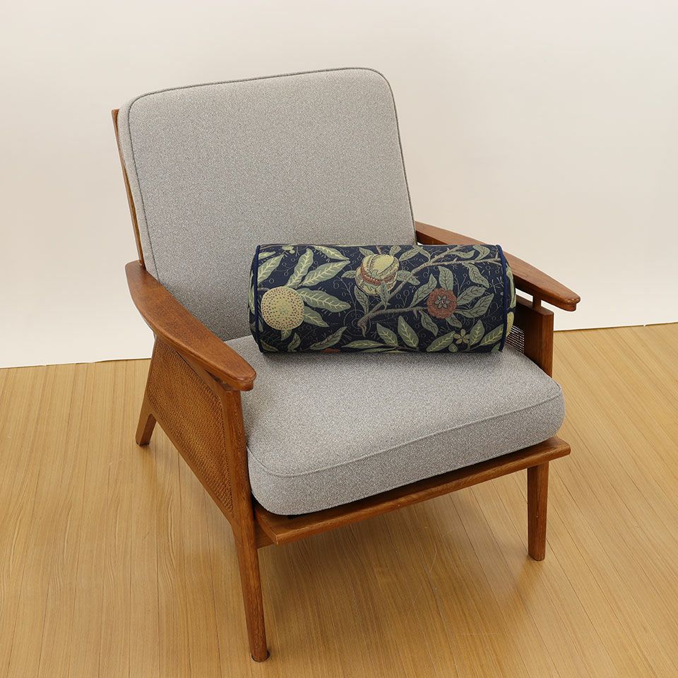 ソファに置いたときの演出効果も抜群です