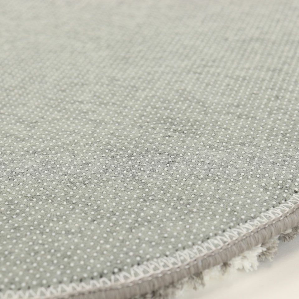 裏面はすべりにくい加工になっております