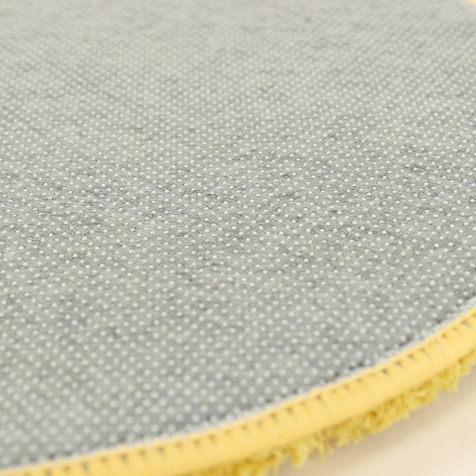 裏面はすべりにくい加工になっております