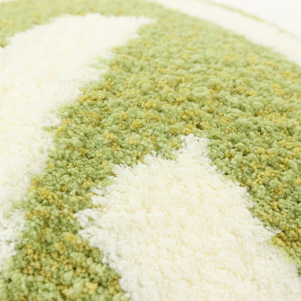 ふわふわの毛足が気持ちいいシャギークッションカバーです