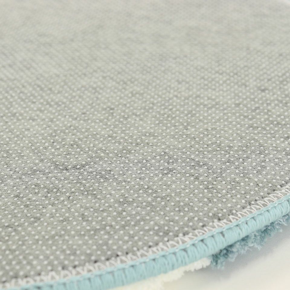 裏面はすべりにくい加工になっております