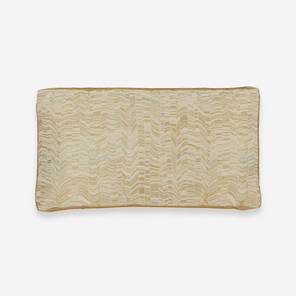 表面／カラー：ゴールド／55cm×30cm／マチ付き／クッション中材は別売