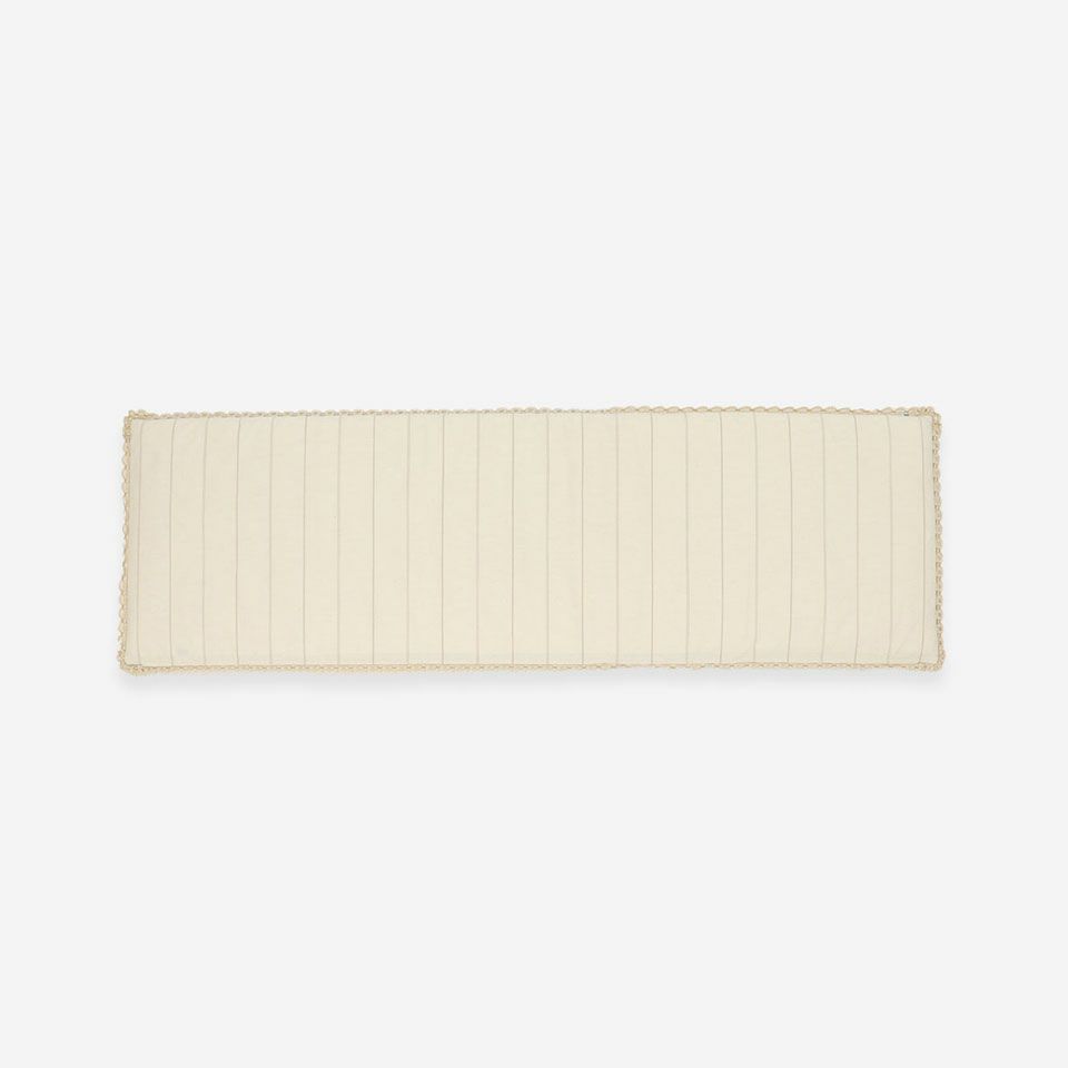 表面／カラー：アイボリー／46cm×150cm／カバー取り外し可