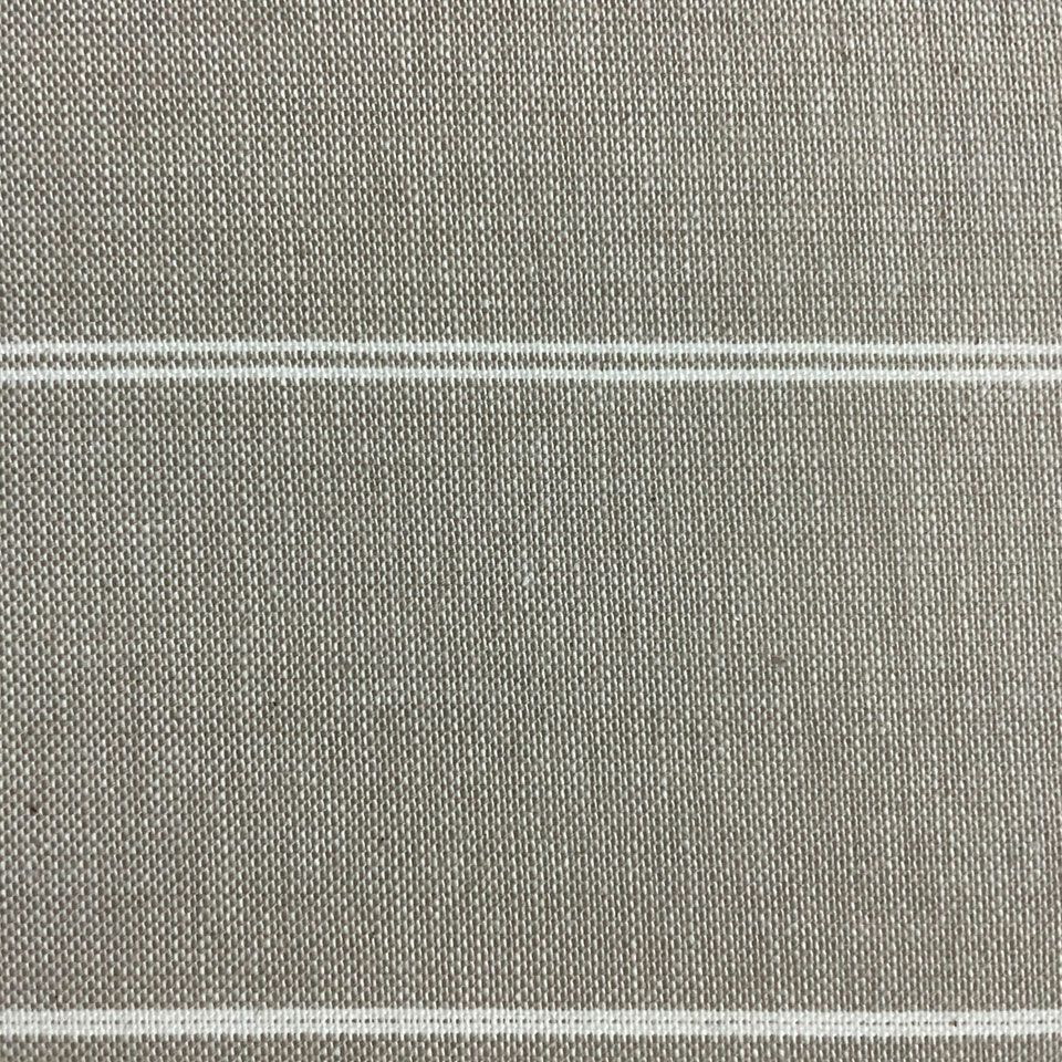 綿麻素材にストライプ柄の生地で、さわやかな印象です