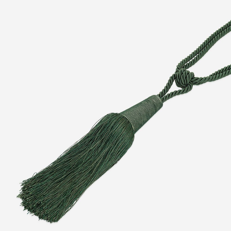 ロングセラーのシックモダンテイストのラグジュアリー感あふれるモダン房タッセルです／カラー：グリーン
