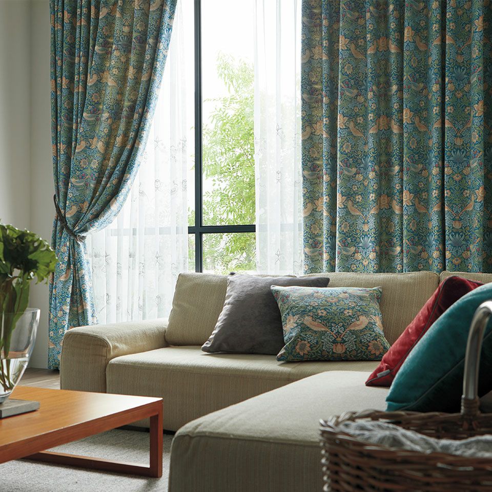 マニッシュな結び目がアクセントとなっており、モダン、北欧、ナチュラル、モリス等、幅広いカーテンと合わせる事が出来ます／カラー：ダークグレー