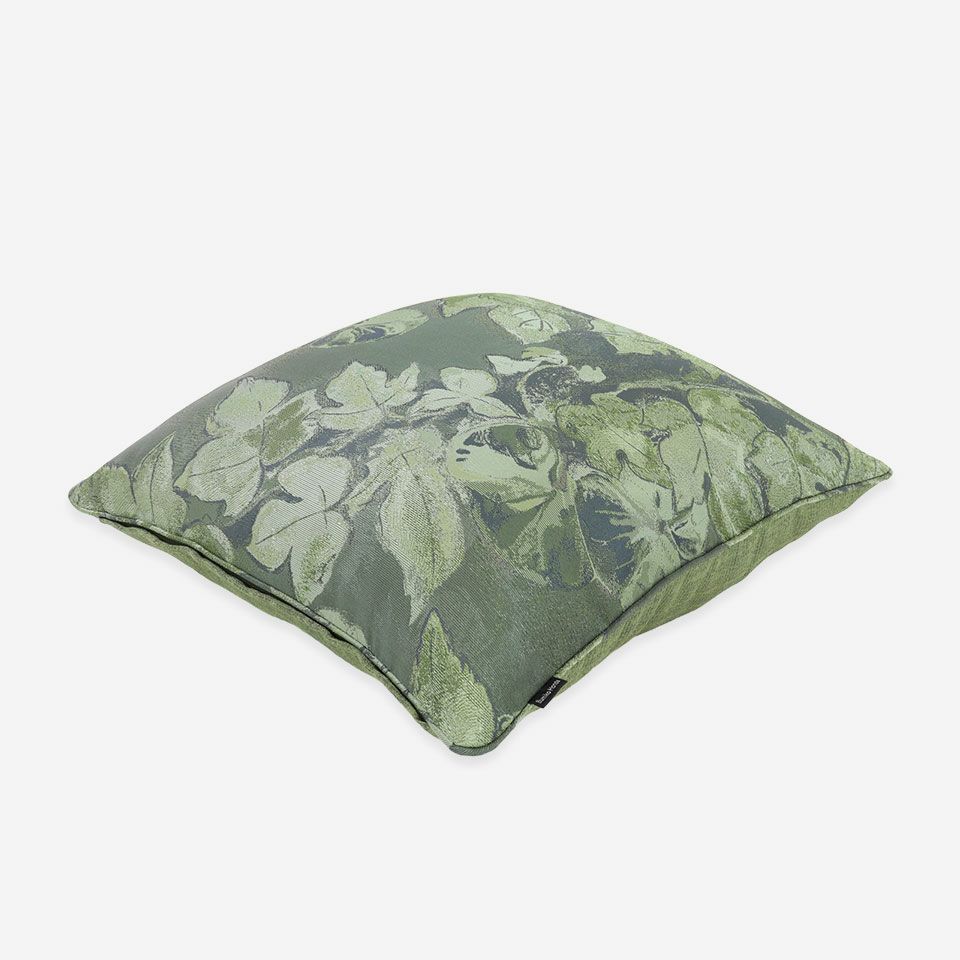 表面と裏面の異なるデザイン／表面共生地のパイピングをつけています／表面カラー：グリーン／裏面カラー：グリーン