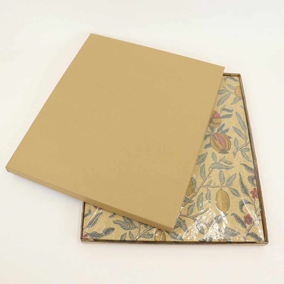 サイズに合った箱に梱包してお届けします