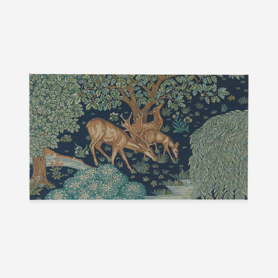 正面画像／約40cm×70cm／狭い壁面にも飾りやすく個人のスペースに飾りたい方や複数枚を飾って自分だけの組合せを楽しみたい人におすすめです